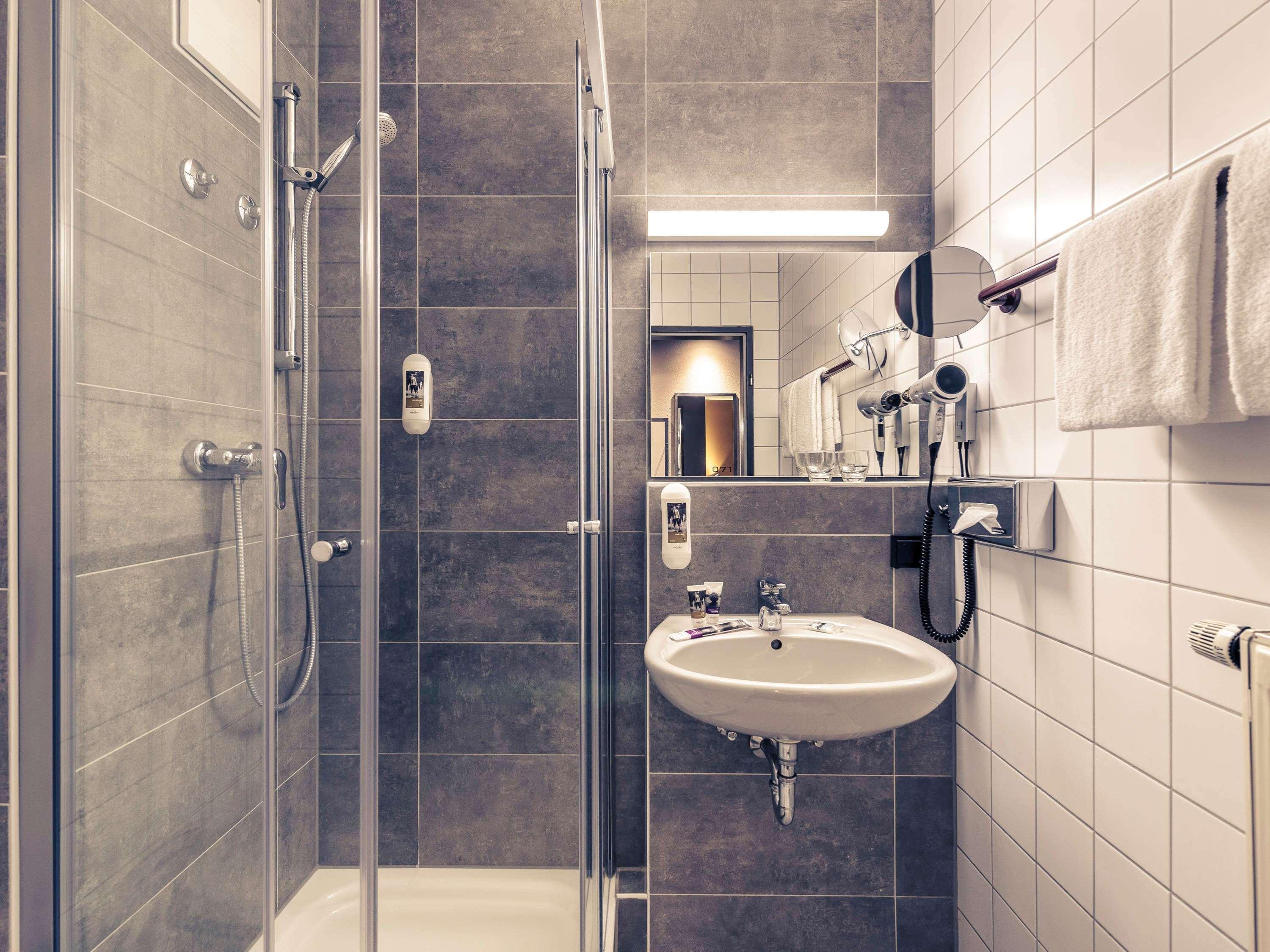 Mercure Stuttgart Zuffenhausen Exterior photo