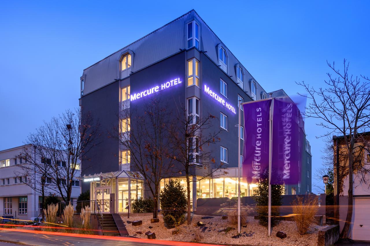 Mercure Stuttgart Zuffenhausen Exterior photo